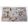 Image 1 : JEWELRY ORGANIZER TRAY WITH RINGS AND BANGLES