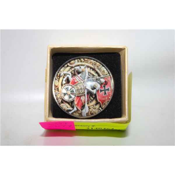 NEW MEDIEVAL CRUSADER PIN KNIGHT 3D,