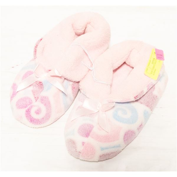 NEW LADIES LARGE "FOOTSIES" SLIPPERS