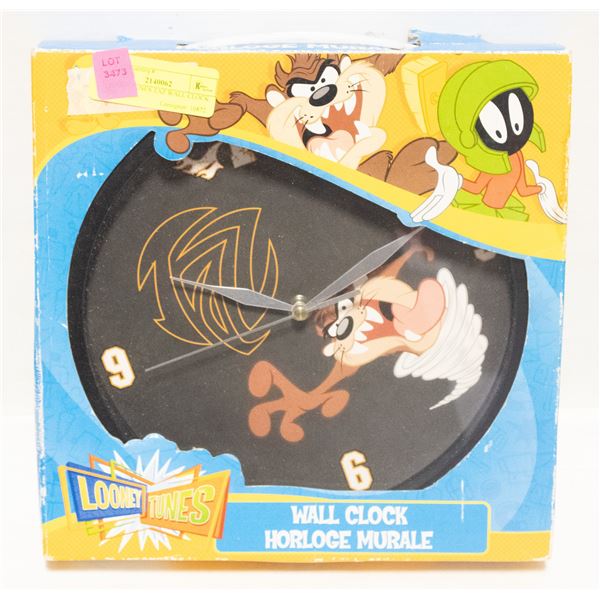 LOONEY TUNES TAZ WALL CLOCK NEW