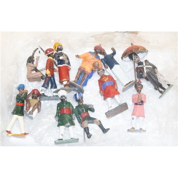 12 INDIAN ARMY LEAD SOLDIERS COLLECTABLE LOT