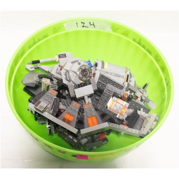 LEGO STAR WARS PIECES 75099, 75137, 6179,