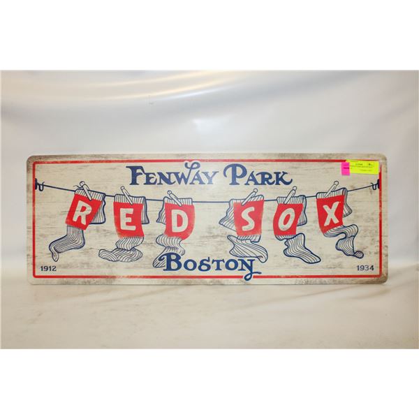 NEW FENWAY PARK BOSTON RED SOX MAN