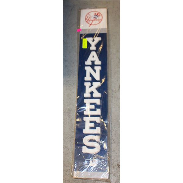 NEW NY YANKEES MAN CAVE WOODEN