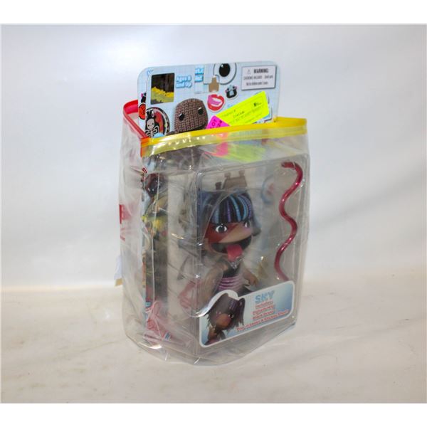 2 NEW LITTLE BIG PLANET SERIES 2