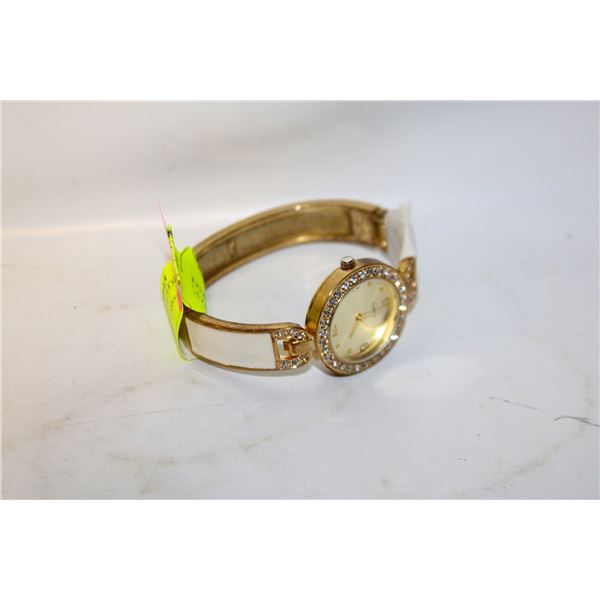 ELEGANT QUARTZ LADIES WATCH ESTATE FIND