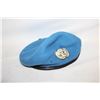 Image 1 : UN BLUE BERET WITH CAP BADGE SIZE 7 5/8