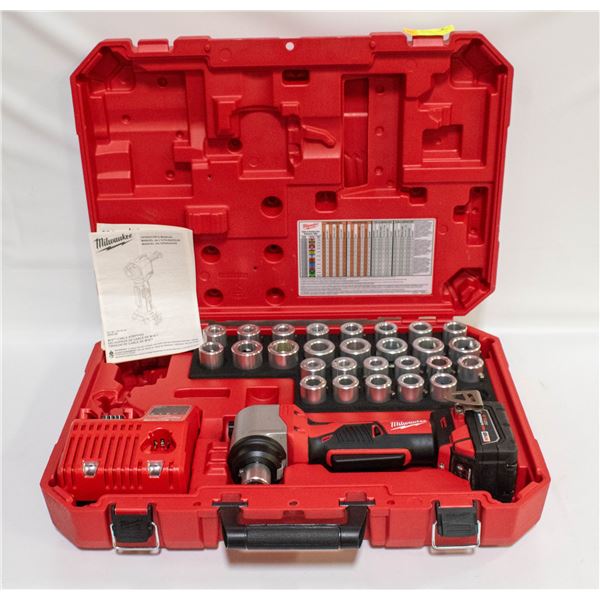 MILWAUKEE M18 CABLE STRIPPER IN CASE