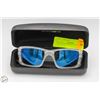 Image 1 : OAKLEY CRANKCASE SUNGLASSES WITH CASE