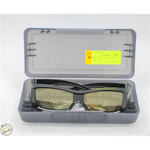 TOSHIBA REAL O 3D GLASSES W/CORD+CASE