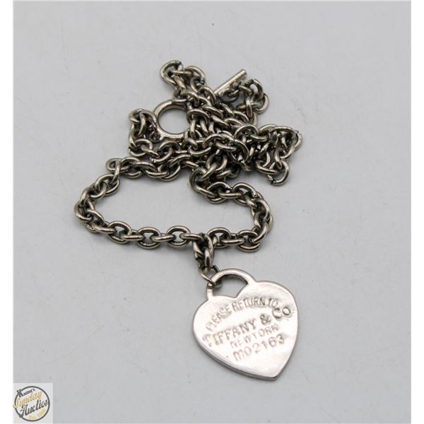 REPLICA ESTATE TIFFANY & CO HEART NECKLACE –