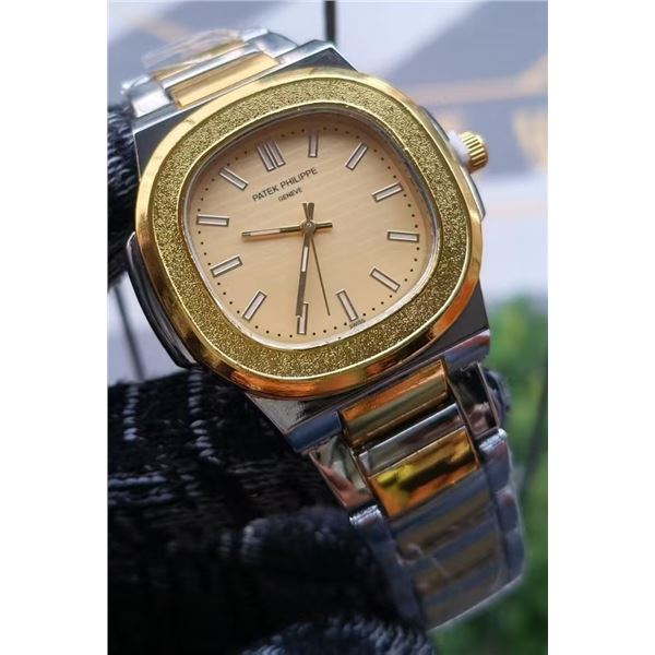 NEW REPLICA PATEK PHILIPPE QUARTZ WATCH