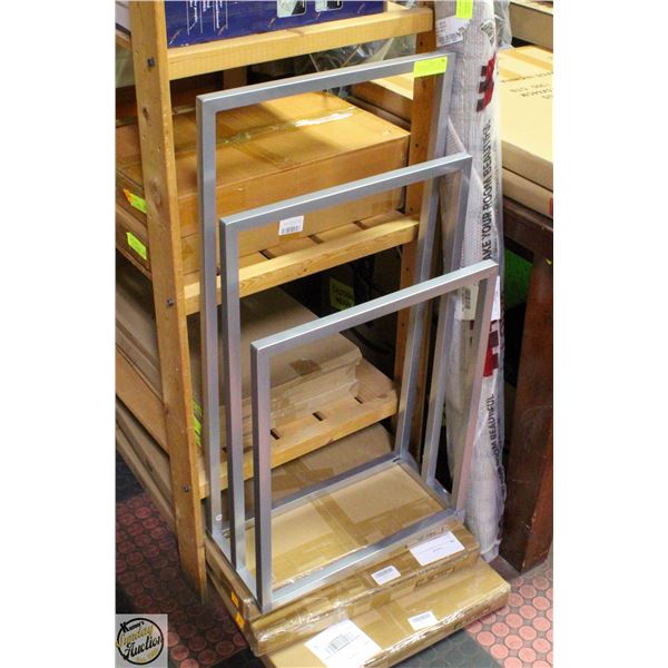 NEW ASSEMBLED FREE STANDING 3 TOWEL RACK
