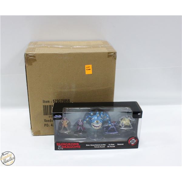 CASE WITH 4 DUNGEONS AND DRAGONS ACTION FIGURES