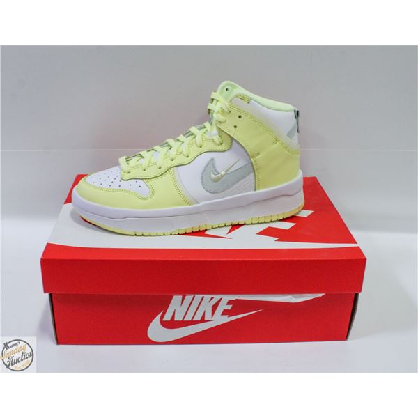 NEW NIKE DUNK HI WOMEN'S SIZE 9