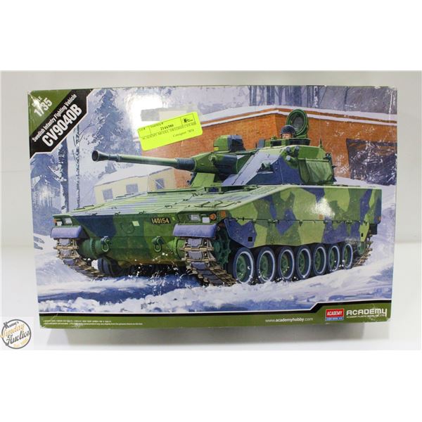 ACADEMY MODEL SWEDISH CV9 40B
