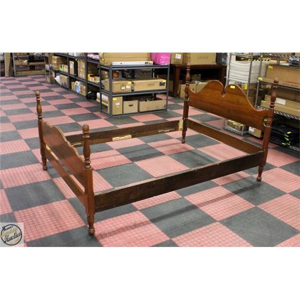 VINTAGE DOUBLE WOOD BED FRAME & RAILS