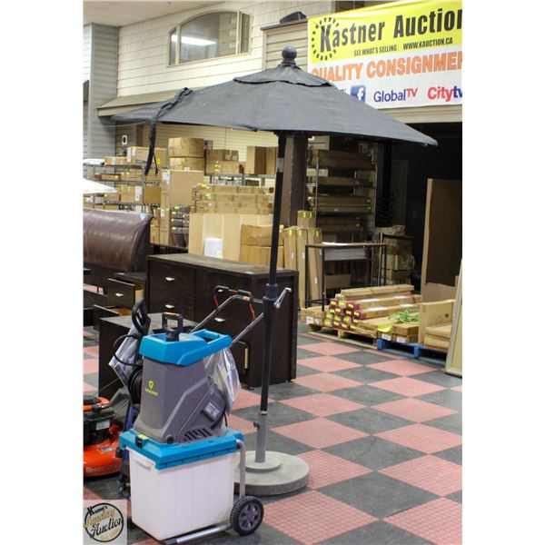 PATIO UMBRELLA WITH STAND