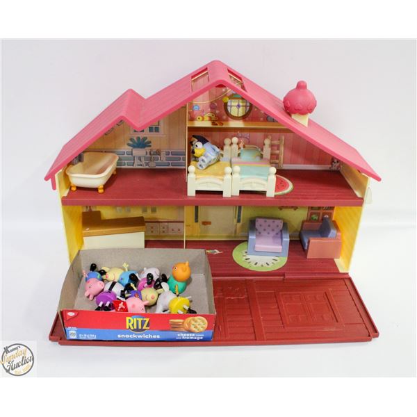 BLUEY PLAYHOUSE WITH BLUEY FIGURE &