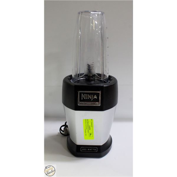 NINJA PROFESSIONAL 800W PERSONAL BLENDER