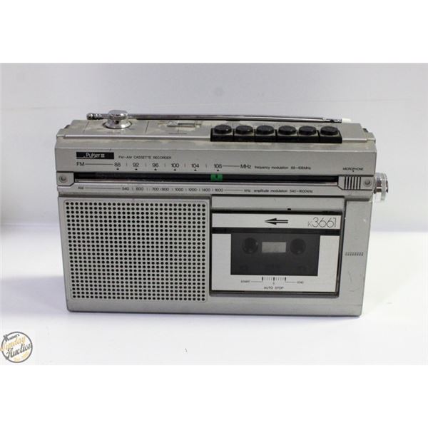 1980S PULSER III AM/FM CASSETTE RECORDER