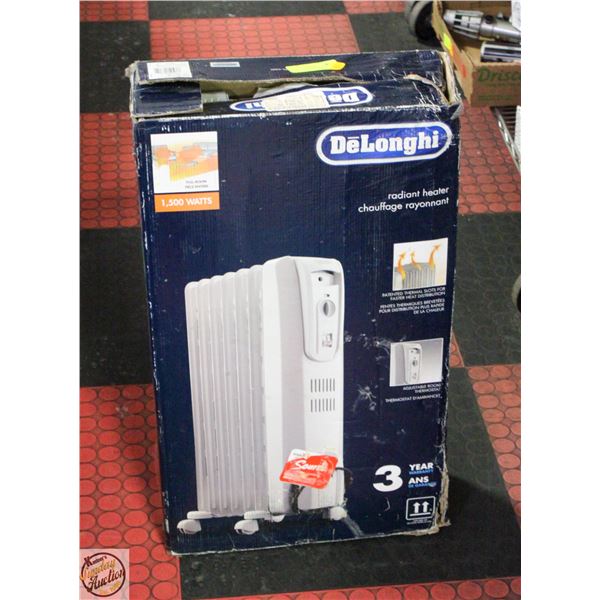 DELONGHI RADIANT HEATER IN BOX