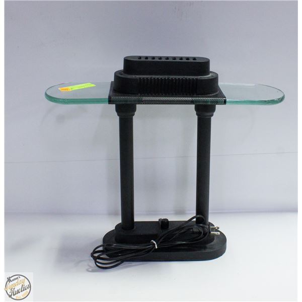 DESK LAMP WITH TWO LIGHT SETTINGS