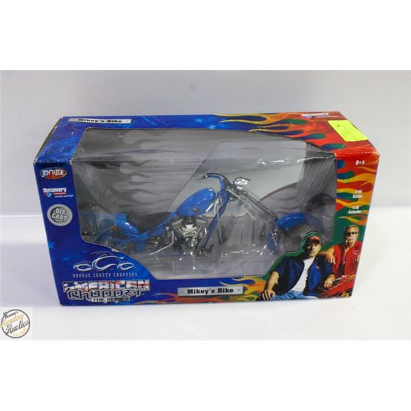 PAIR OF ADAM HENRIQUE ROOKIE CARDS