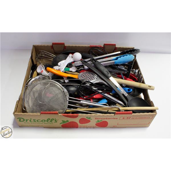 LARGE FLAT OF KITCHEN UTENSILS