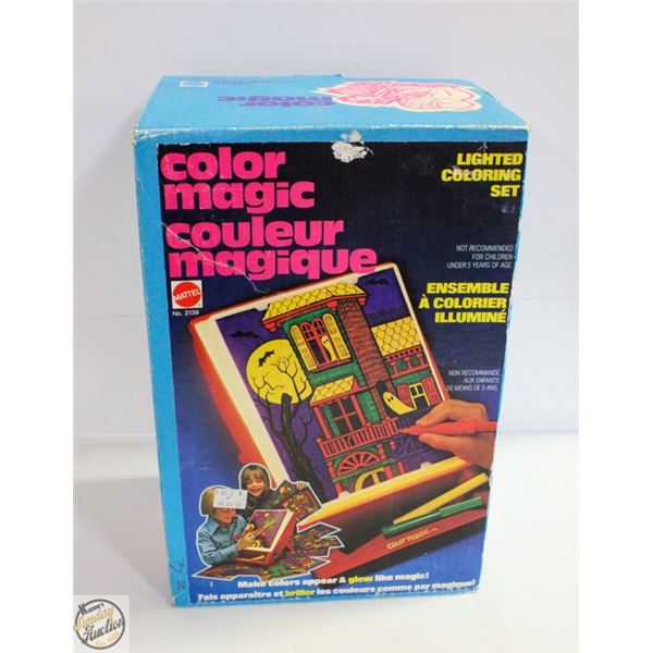 1978 MATTEL COLOR MAGIC LIGHTED COLORING SET IN