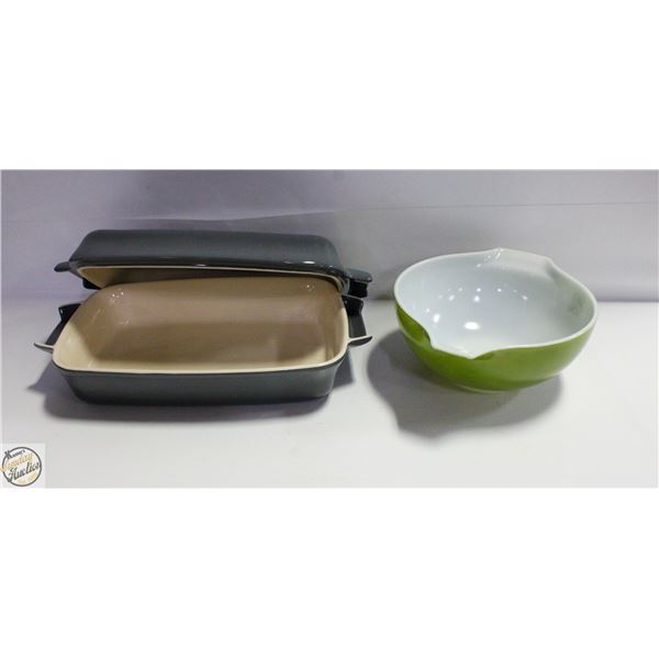 PADERNO CERAMIC ROASTER AND PYREX BOWL