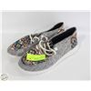 Image 1 : LADIES SIZE 10 NAVAJO SHOES – ESTATE