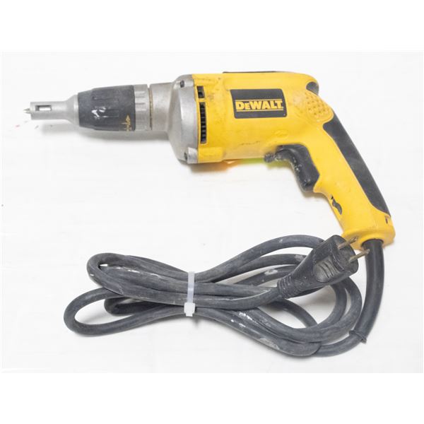 DEWALT DRYWALL DRILL DW 272