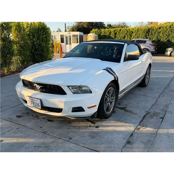 FORD  MUSTANG 2010 T-2 DAYS