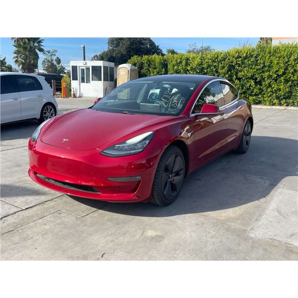TESL MODEL3 2018 O/S TITLE 2 DAYS