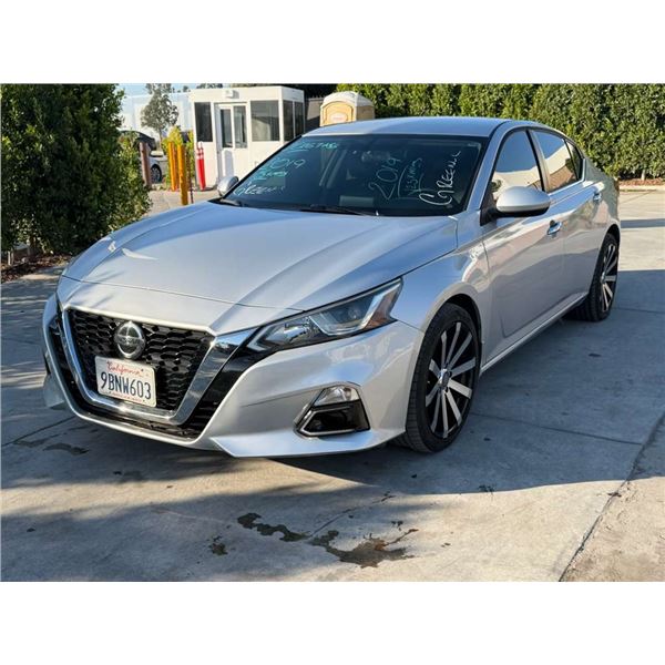 NISS ALTIMA 2019 WAIT/TITLE