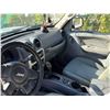 Image 5 : JEEP LIBERTY 2006 T-DONATION
