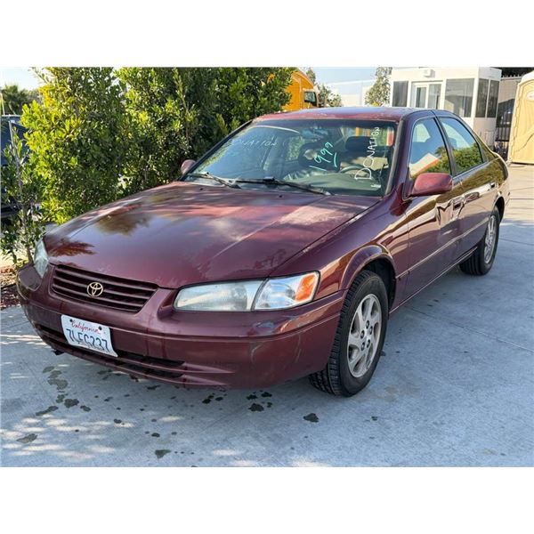 TOYT CAMRY 1999 SALV T/DONATION