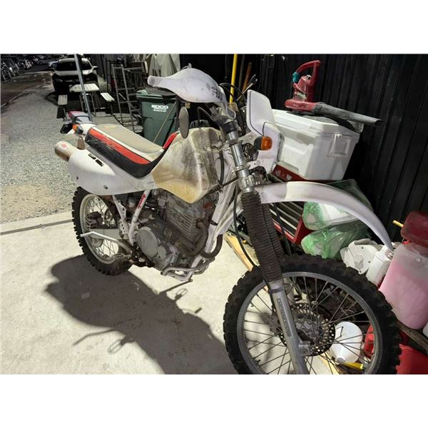 HOND XR600R 1996 APP DUP SALV-DON