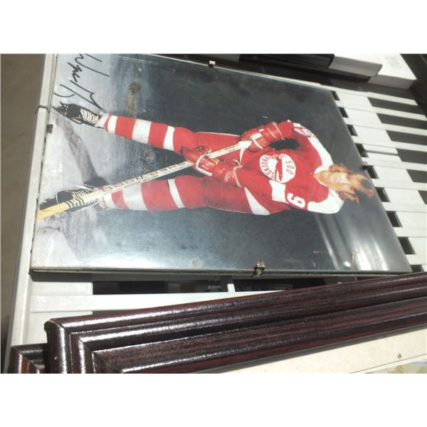 Wayne Gretzky Soo Greyhounds Signed Hockey Picture