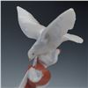 Image 4 : Lladro Porcelain Figurine, A Symbol of Peace 01007590