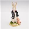Image 1 : Royal Doulton Prototype Colorway Figurine, B Potter's Peter & Handkerchief