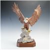 Image 1 : Boehm Porcelain Sculpture with Base, Sovereign Eagle 40445