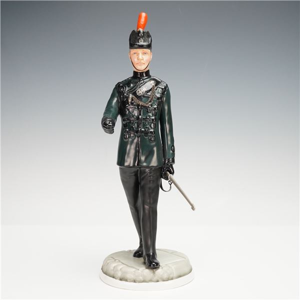 Michael Sutty Porcelain Sculpture, Officer, Rifle Brigade 1910