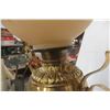 Image 5 : Victorian Hand-Painted Brass Aladdin Style Lamp - Amazing Piece!