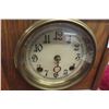 Image 2 : New Haven Oak Mantel Clock