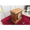 Image 3 : New Haven Oak Mantel Clock