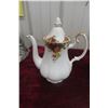 Image 2 : Royal Albert Old Country Rose Pattern Tea and Coffee Pots