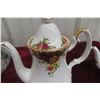 Image 3 : Royal Albert Old Country Rose Pattern Tea and Coffee Pots