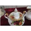 Image 5 : Royal Albert Old Country Rose Pattern Coffee Pot with Cream and Sugar